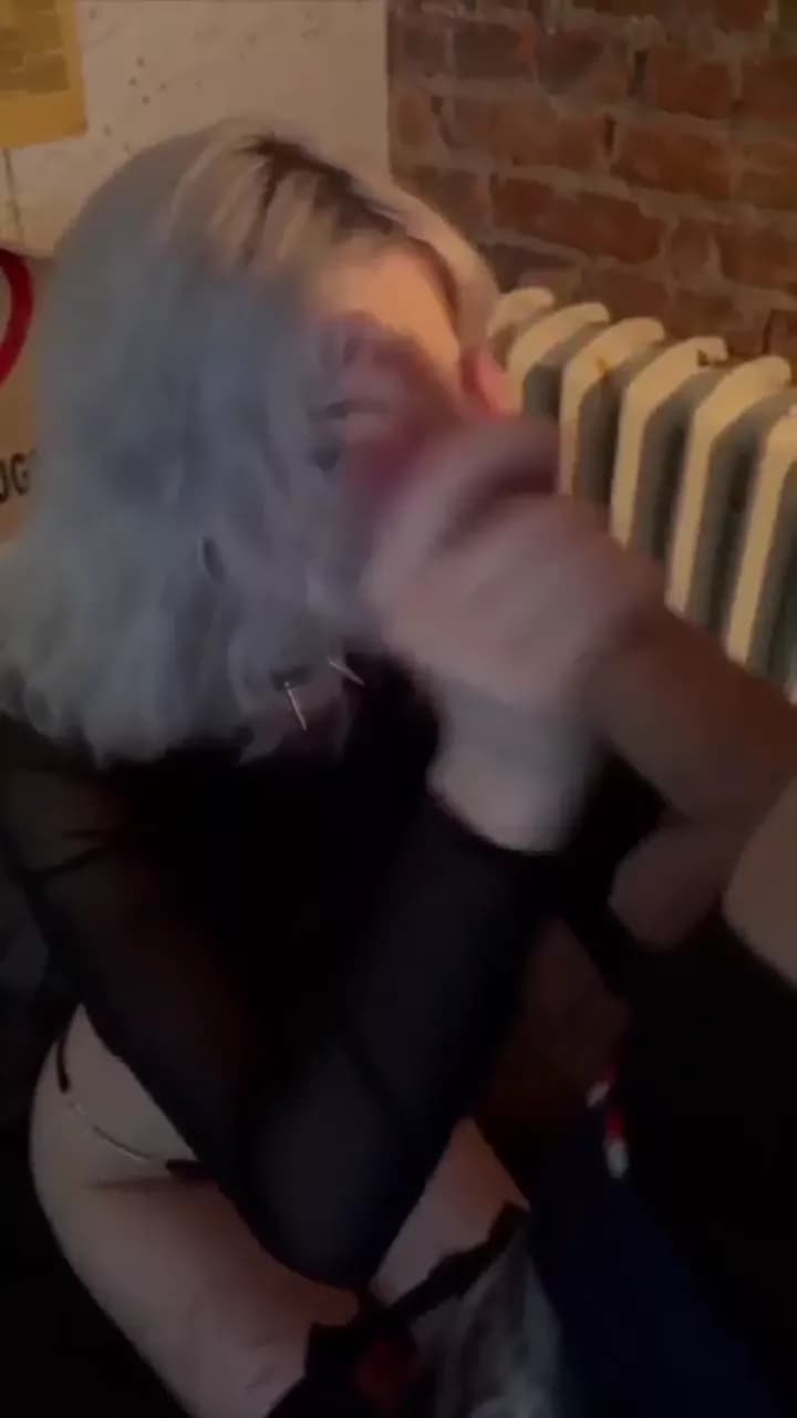 After College Party: Goth Blonde Deepthroats Big Cock